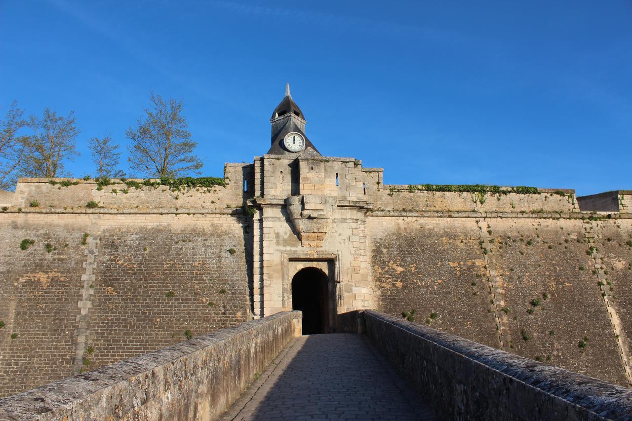 Bordeaux Village Блеи-э-Сент-Люс Экстерьер фото